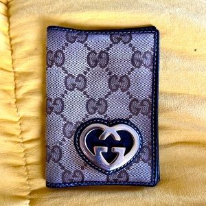GUCCI ID wallet!!🌟💕